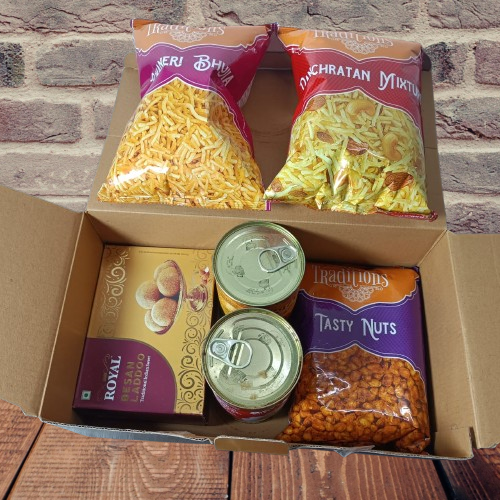 Royal Traditions Gift Box | Festival Bliss